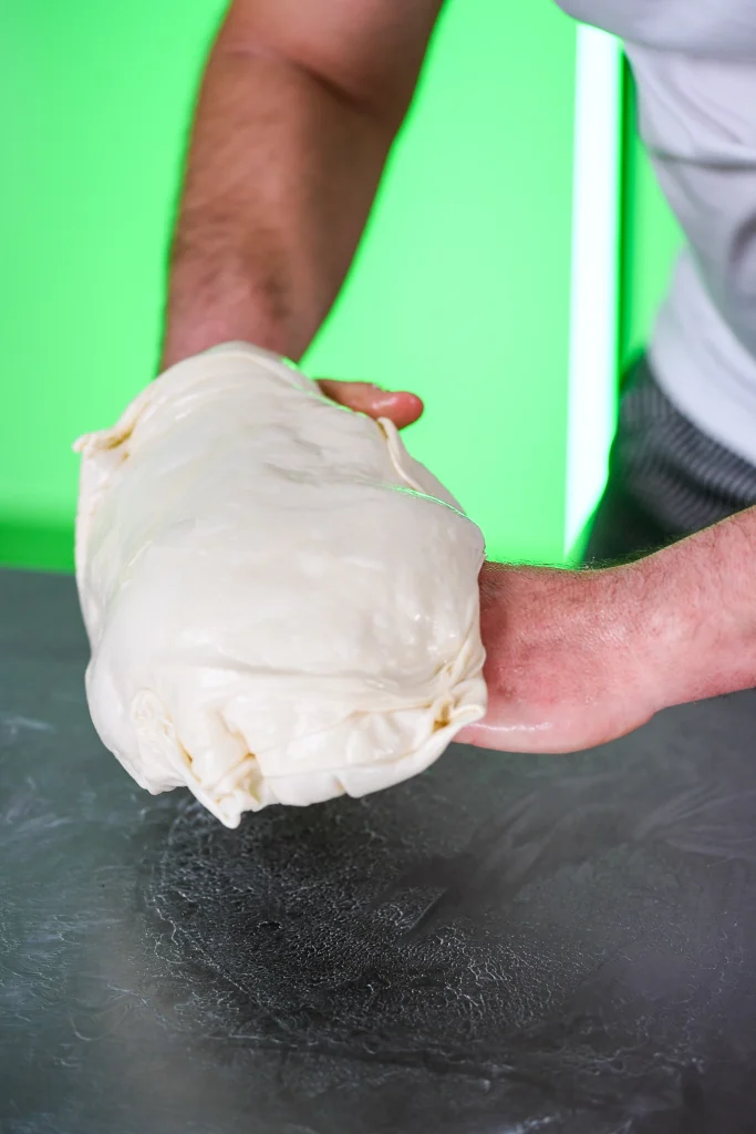 testo za burek razvlačenje kore